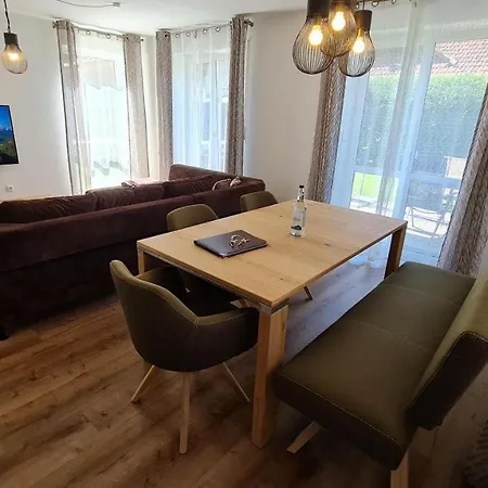 Alpina Sonnen-appartements Incl Xl-sonnen-terrasse & Koenigscard Apartment Fussen