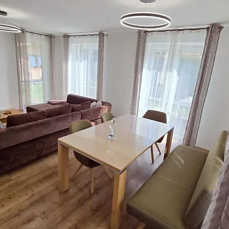 Alpina Sonnen-appartements Incl Xl-sonnen-terrasse & Koenigscard アパート フュッセン